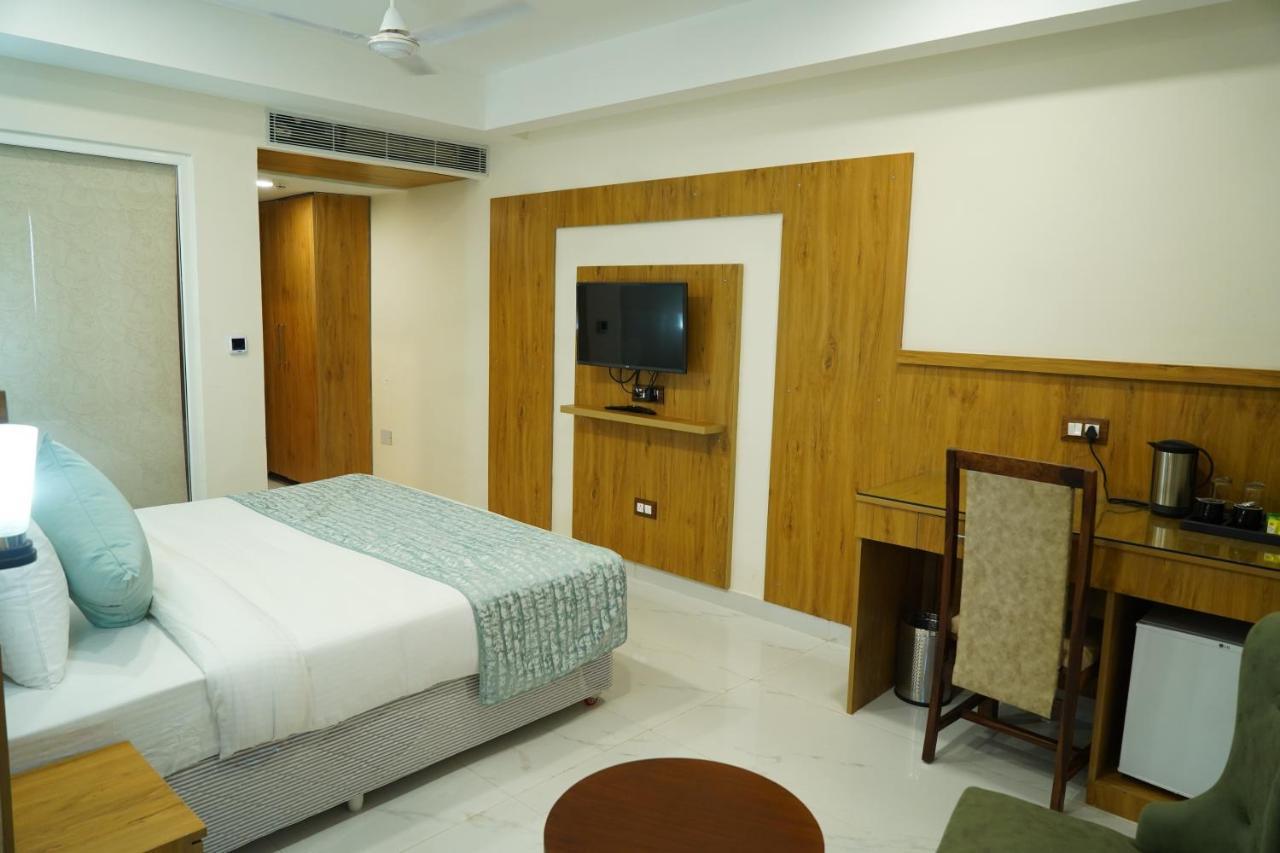 Hotel Shanti Sagar Kharar Exterior foto